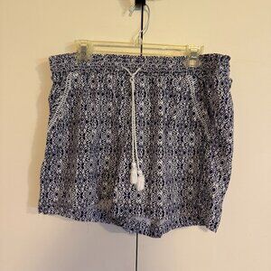 Briggs XL Blue and white shorts